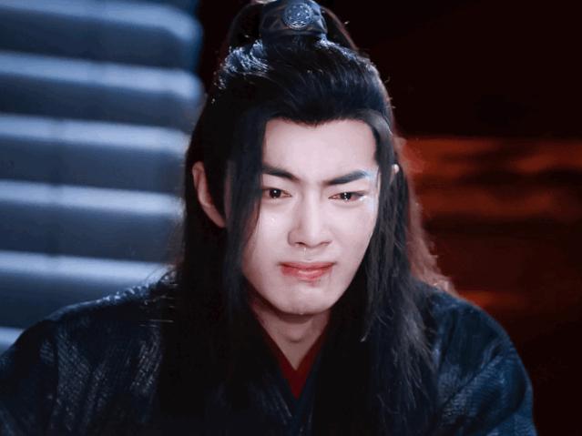 肖战怎么成为人气男神,肖战撩人的最高境界