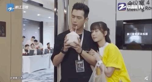 韩商言佟年婚礼“曝光”：get这几点，四舍五入也算嫁给李现了