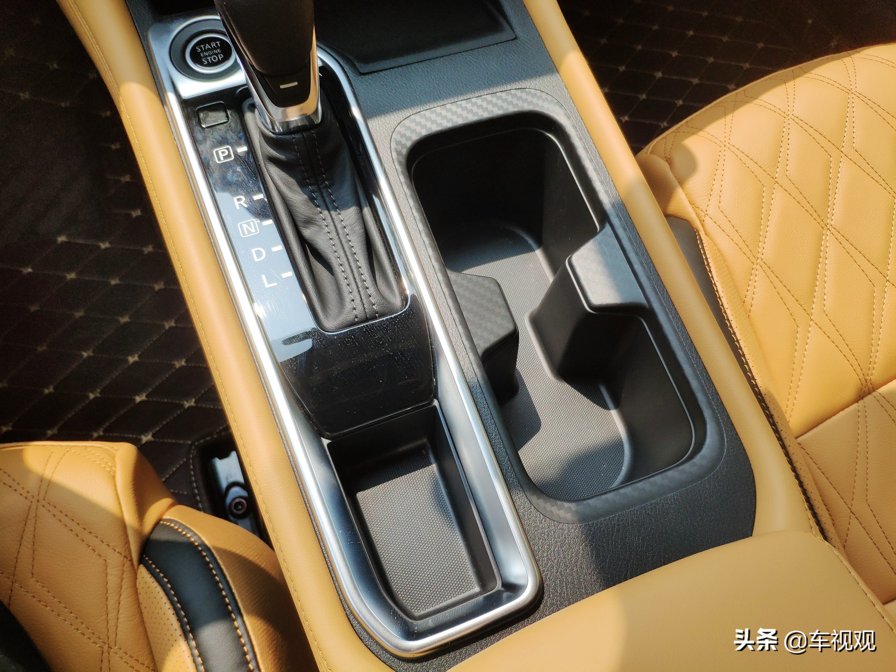 相信日系车的品质，花15万入手顶配日产轩逸，安全配置丰富