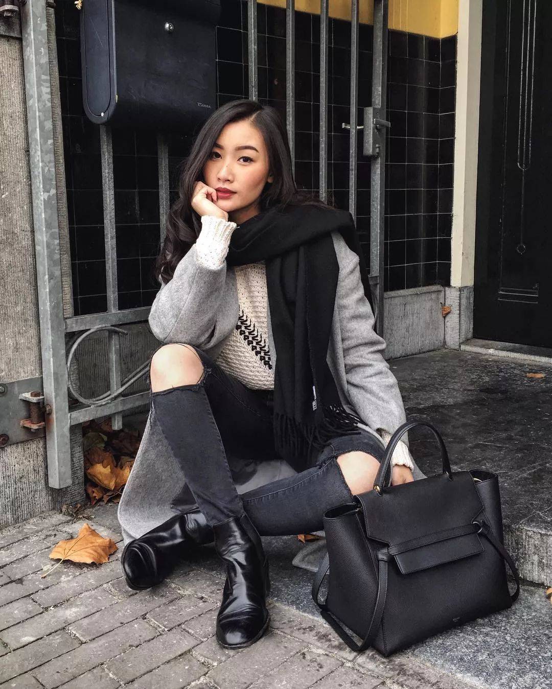 冬天戴围巾欧美,冬天围巾这样系百搭时尚