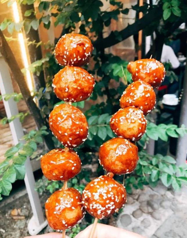 成都和西安哪个地方吃的好,成都和西安哪里美食多