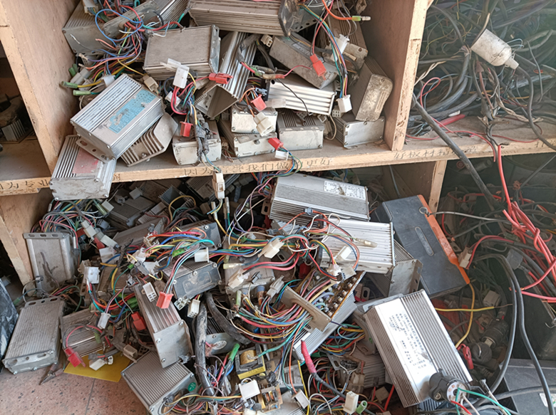 电动车深度放电可以修复电池吗,电瓶车电池修复技术和设备