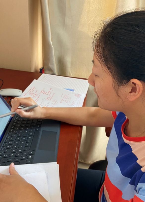 一段援疆路一生援疆情——记江苏南通中学顾云飞