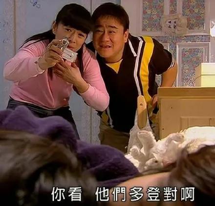 厨房装个声控灯就会被气死,老板太抠厨房声控灯搞笑原视频