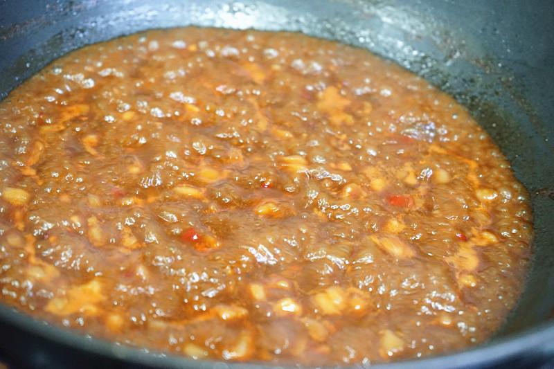 正宗的老炸酱窍门,正宗老北京炸酱可以不放葱吗