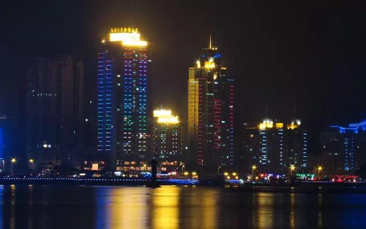 中国服装产业分布情况报告,中国服装行业排名前十名