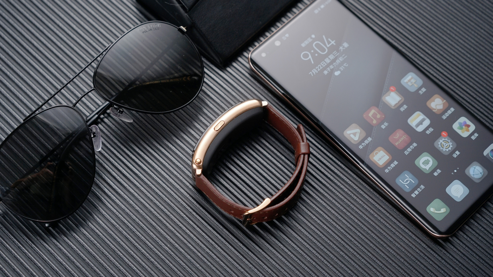 华为手环b6对比荣耀手环6,华为手环b6测评