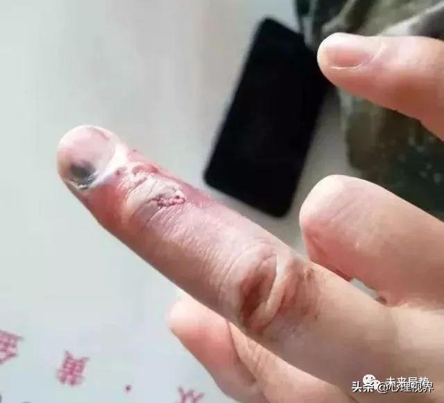 刚刚、曝光这16个人、微信都刷屏了...