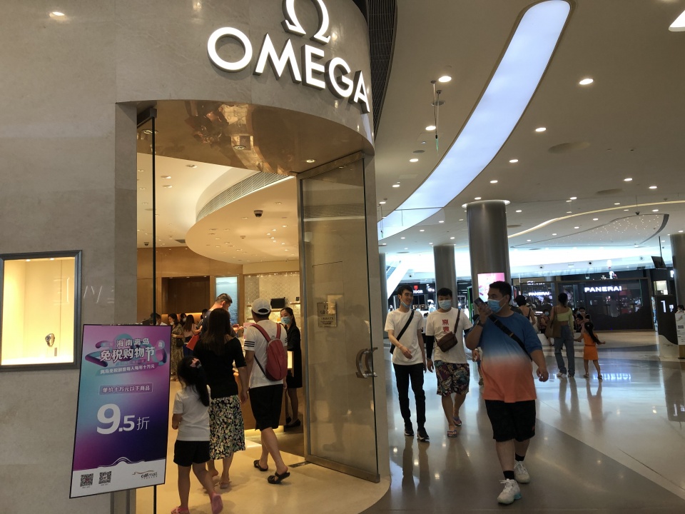 在三亚买免税商品去哪个免税城,三亚免税购物能便宜多少