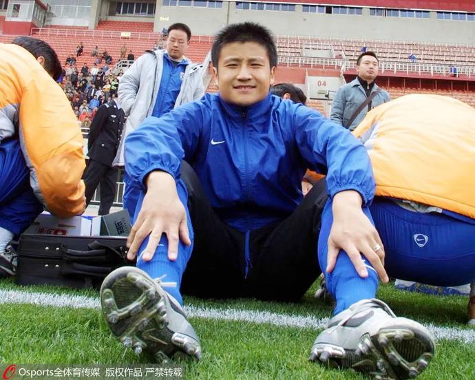 足球运动员吴承瑛现状,中国左后卫吴承瑛