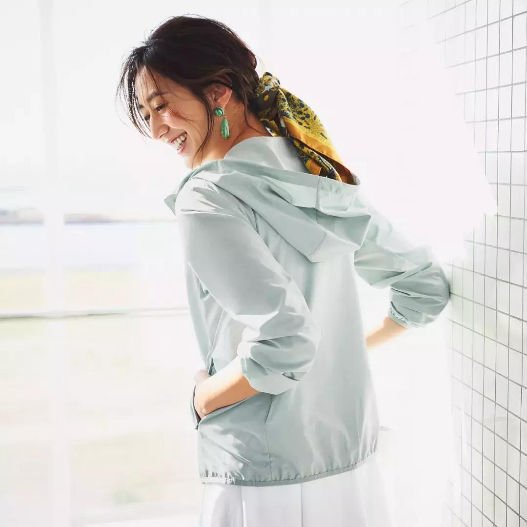 优衣库的黑科技衣服,优衣库新款衣服遭疯抢