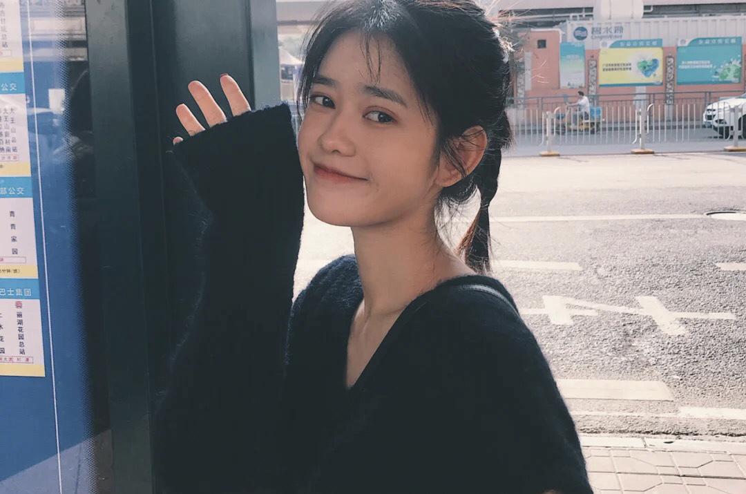 女生怎么夸人比较好,女生如何夸另一个女生