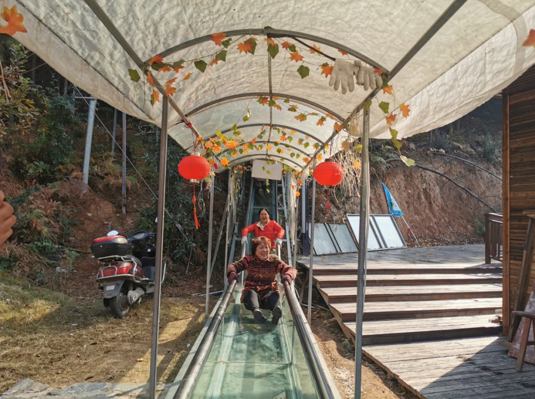 浙江金华迪士尼乐园,迪士尼城堡和迪士尼乐园