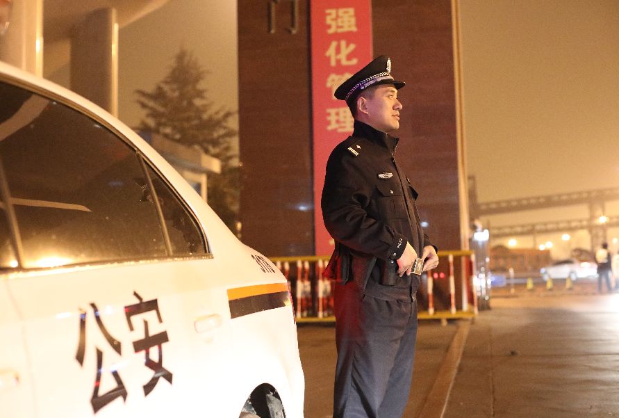 「基层政法干警风采」日照市港航公安局南区派出所民警闫玉兵：港航职工心中的“自己人”