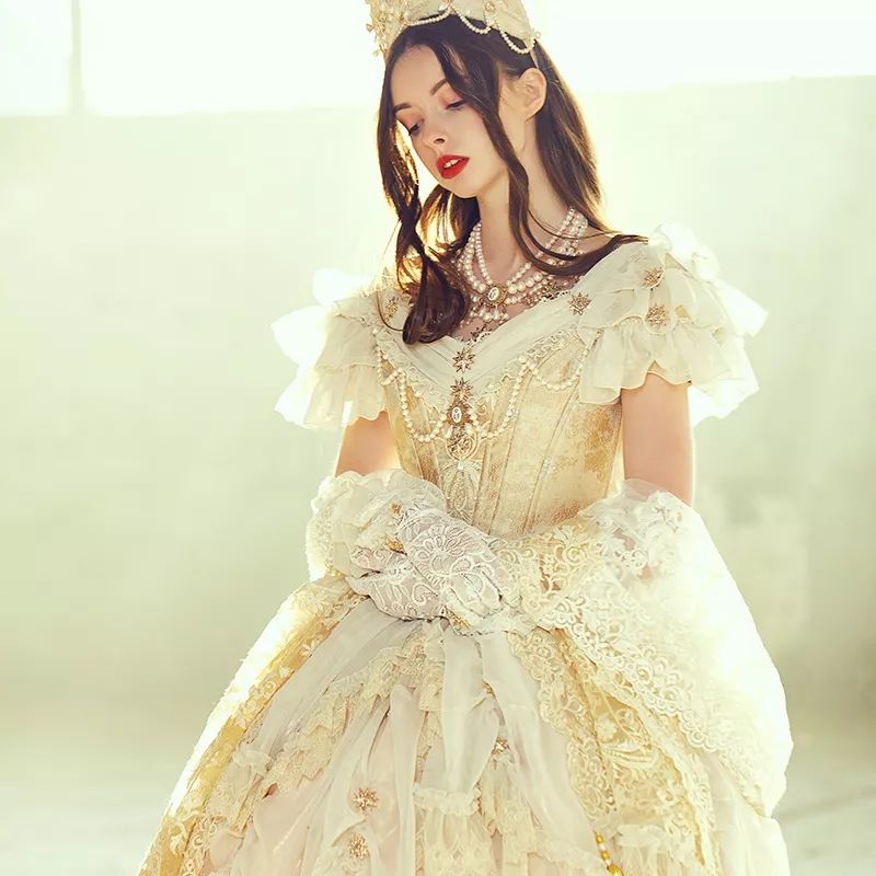 结婚时适合穿的洛丽塔,适合婚礼穿的洛丽塔