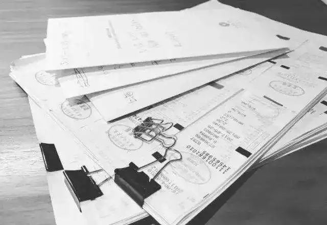 会计把发票丢了怎么办给别人报销,发票报销丢了能不能再补发票