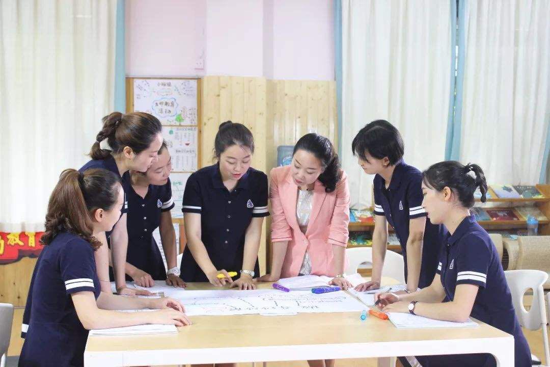 培训机构老师要不要凶一点,培训机构老师高中学历