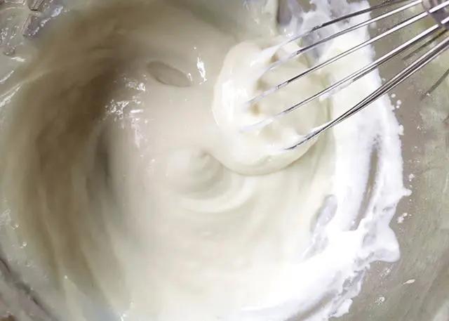 如何在家自制热的冰淇淋简单,夏天到了在家自己制作冰激凌