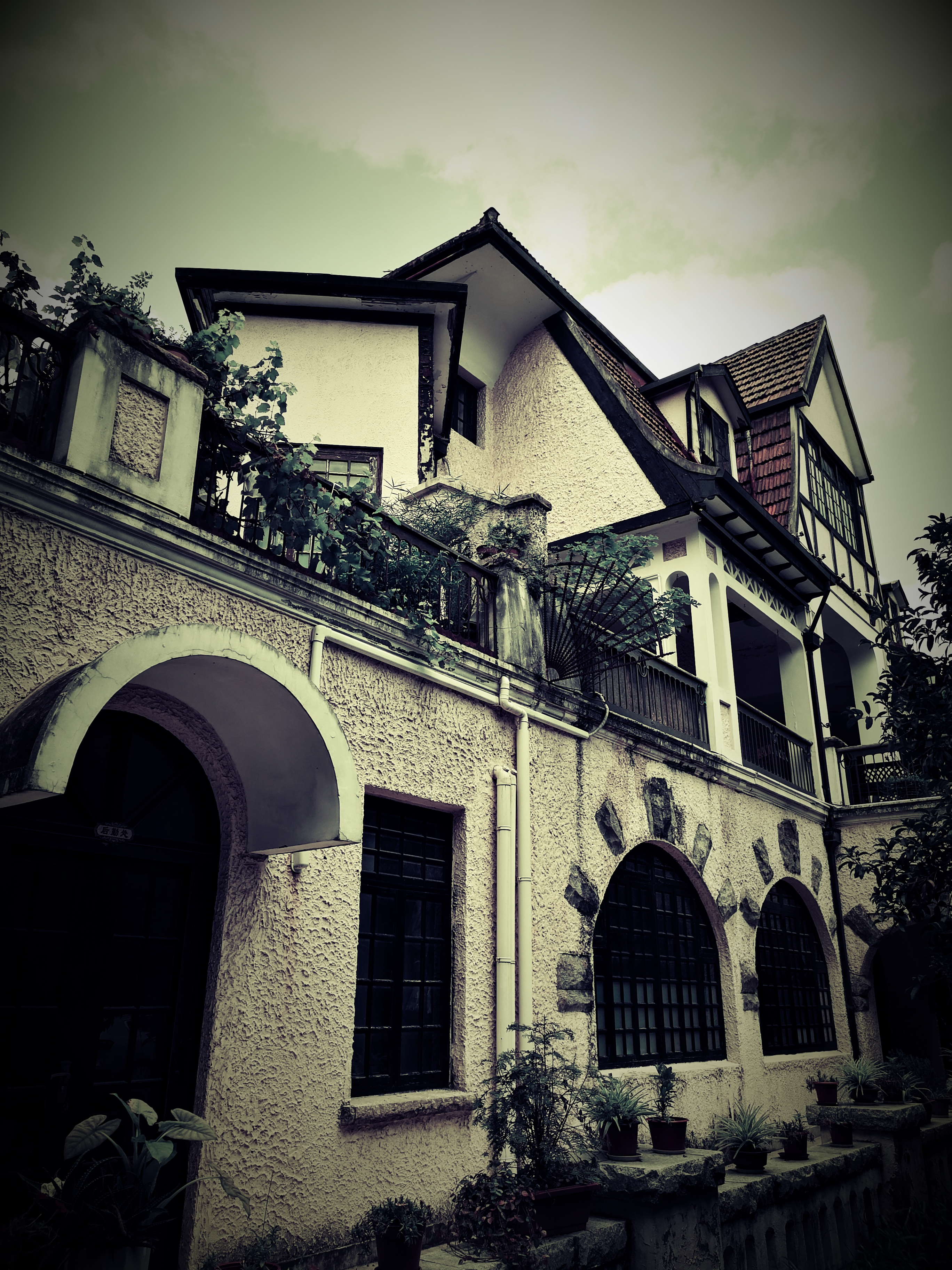 上海陆家嘴有哪些富人,上海陆家嘴低调富豪