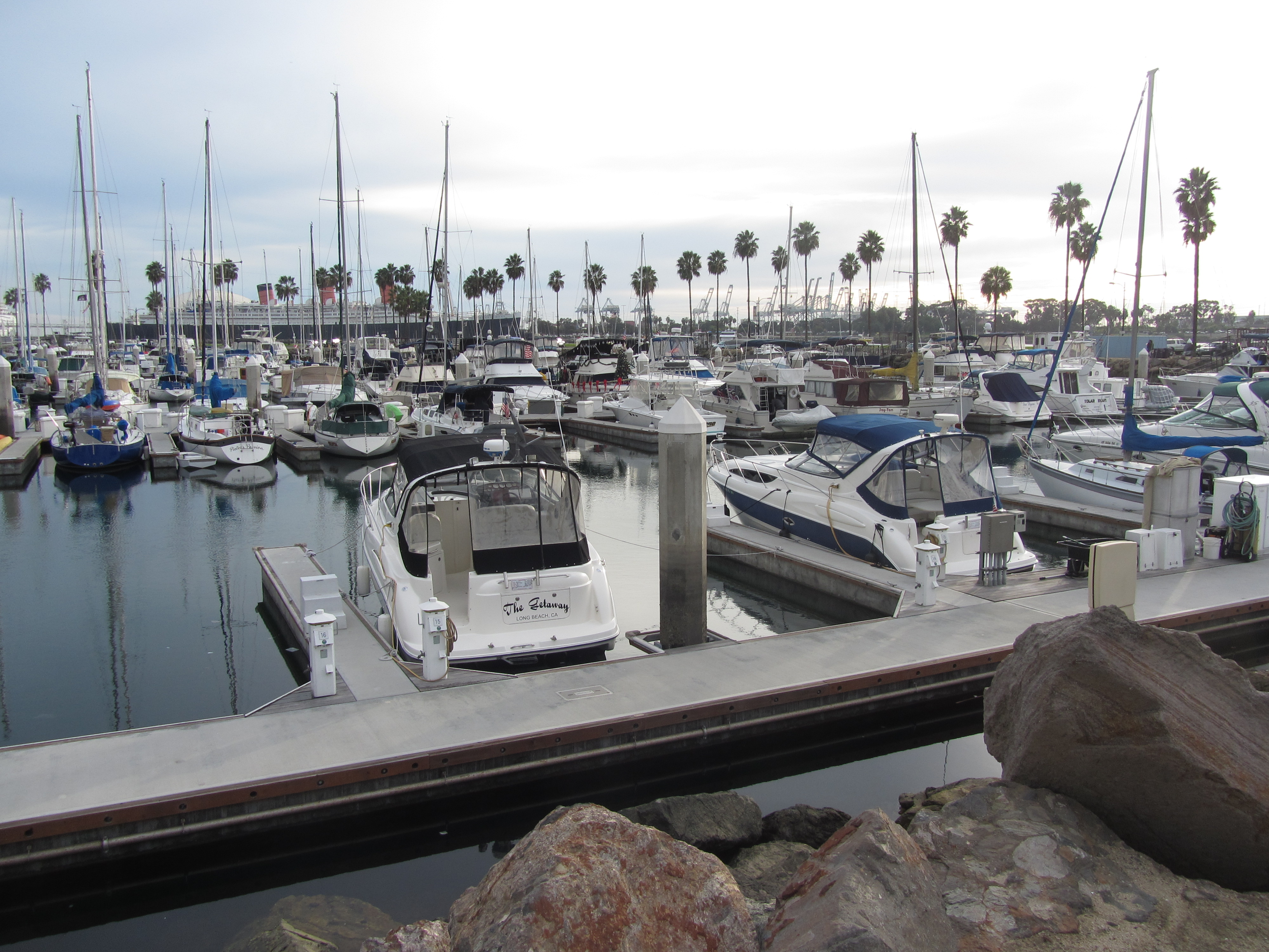 美国人找我要烟抽：美国印象