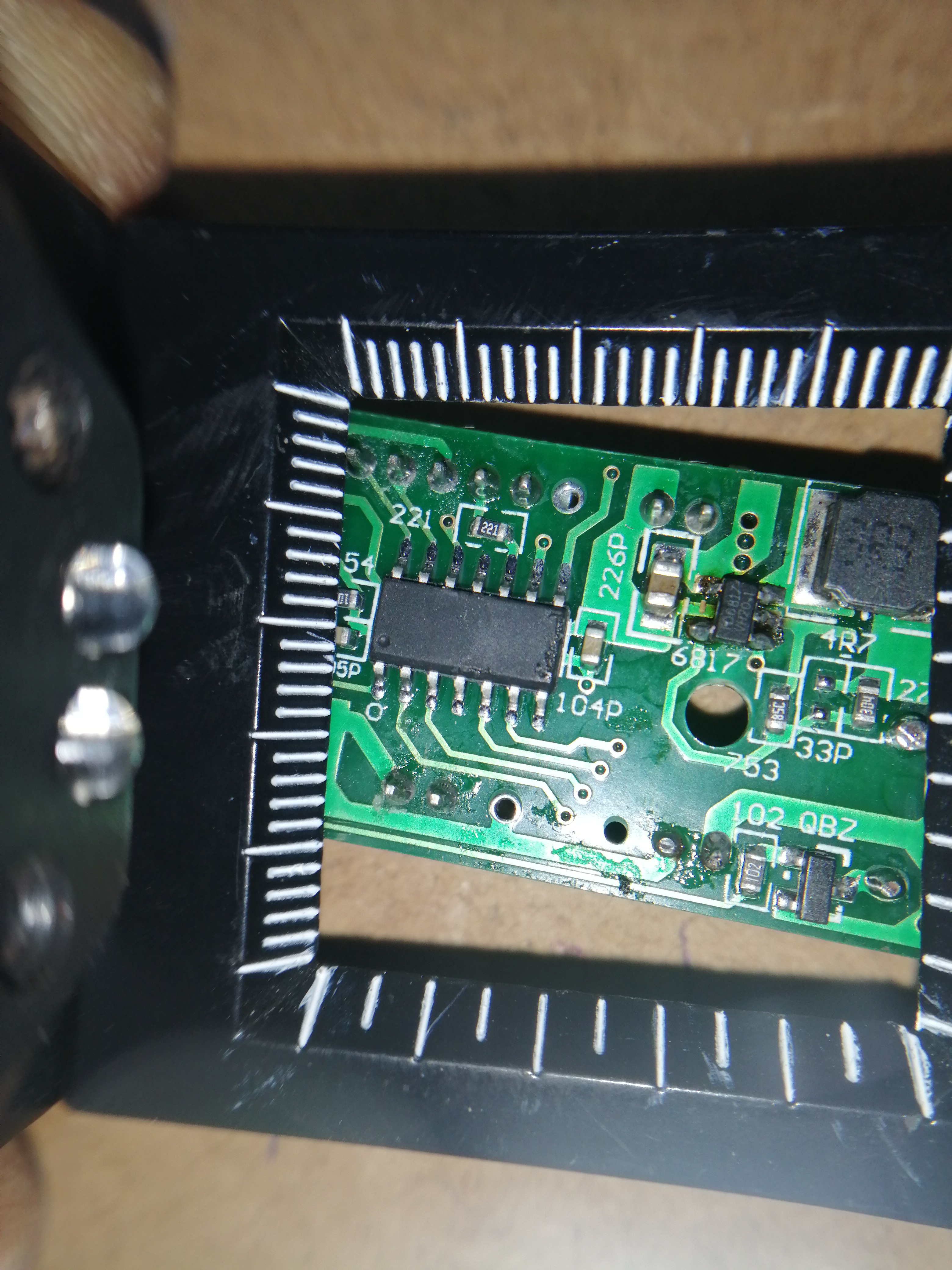 朋友一台电子投线仪坏了拆开看看里面有什么顺便修一修