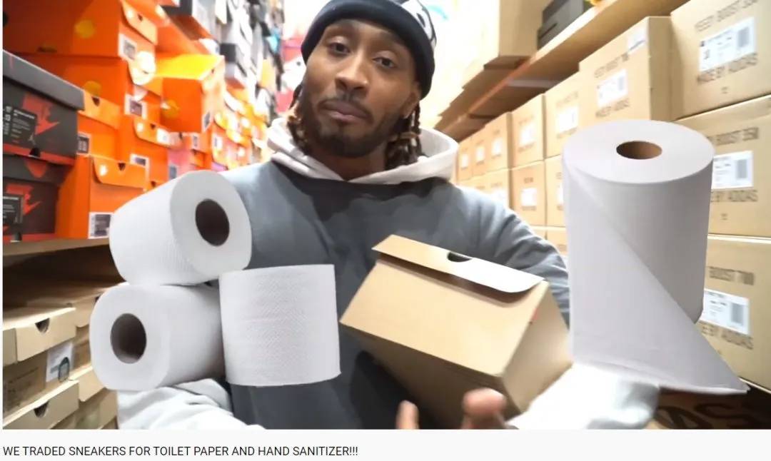 一卷纸换一双AJ，在美帝拥有纸巾的人有多“嚣张”