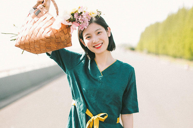 棉麻连衣裙来袭,舒爽透气,让你清凉一夏