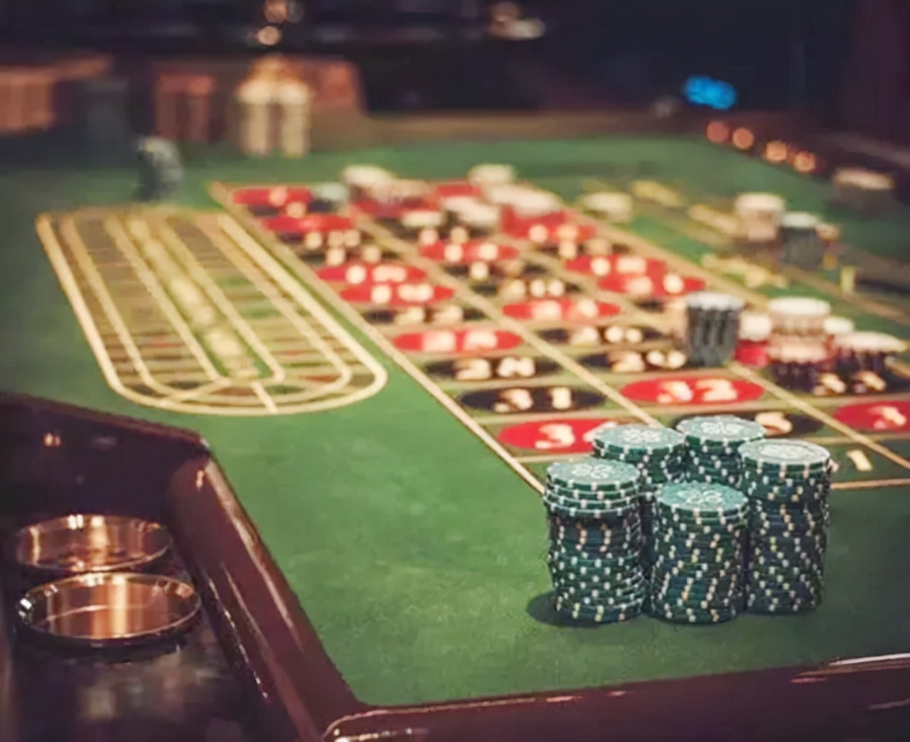 *场赌**如黑洞！澳门*场赌**的“*规则潜**”：不怕你赢钱，就怕你不玩