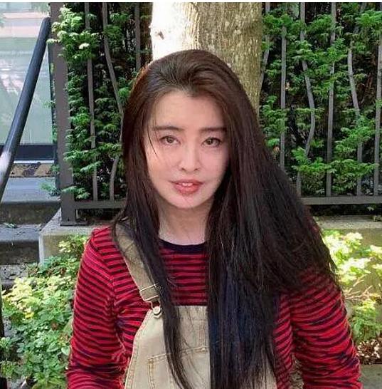 生孩子之前的刘诗诗是优雅的仙女,刘诗诗生孩子长妊娠纹了吗