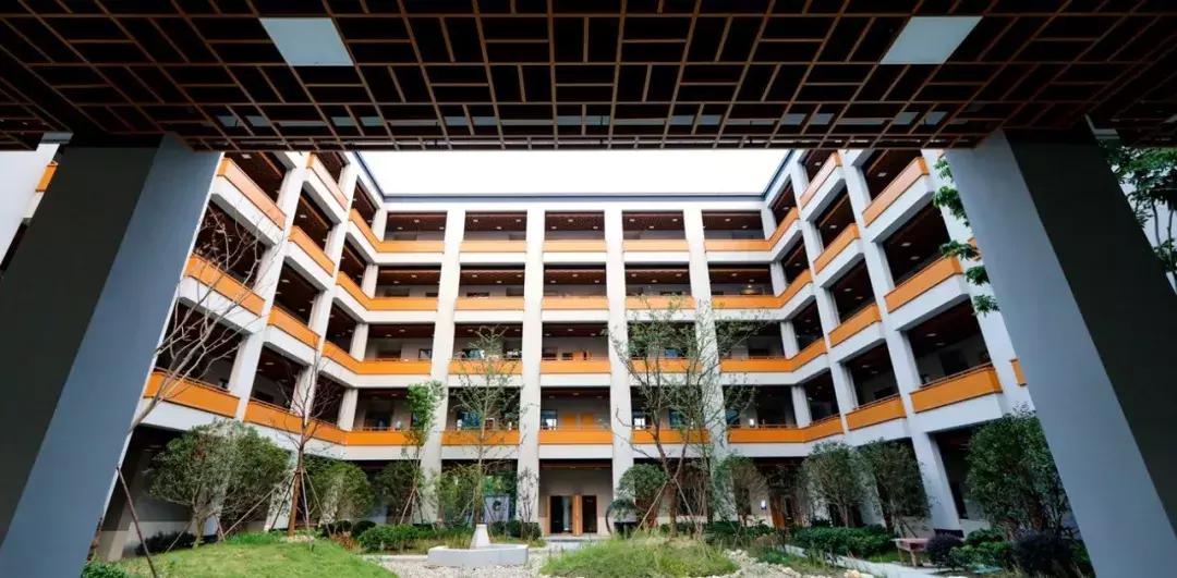 新建的城北中学,城北新建中学