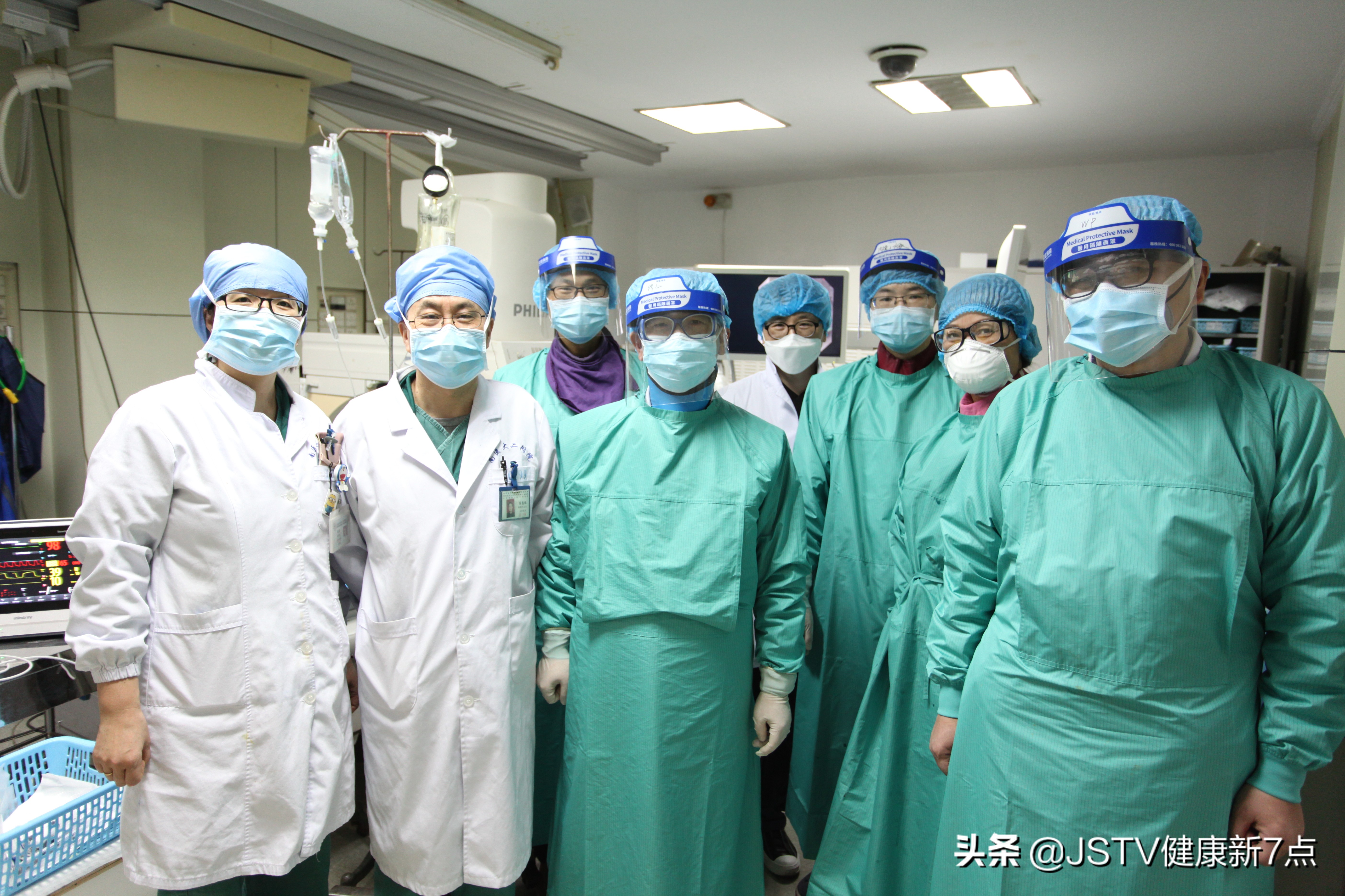 老人胆总管结石可以保守治疗吗,92岁老人胆总管堵塞还能活多久