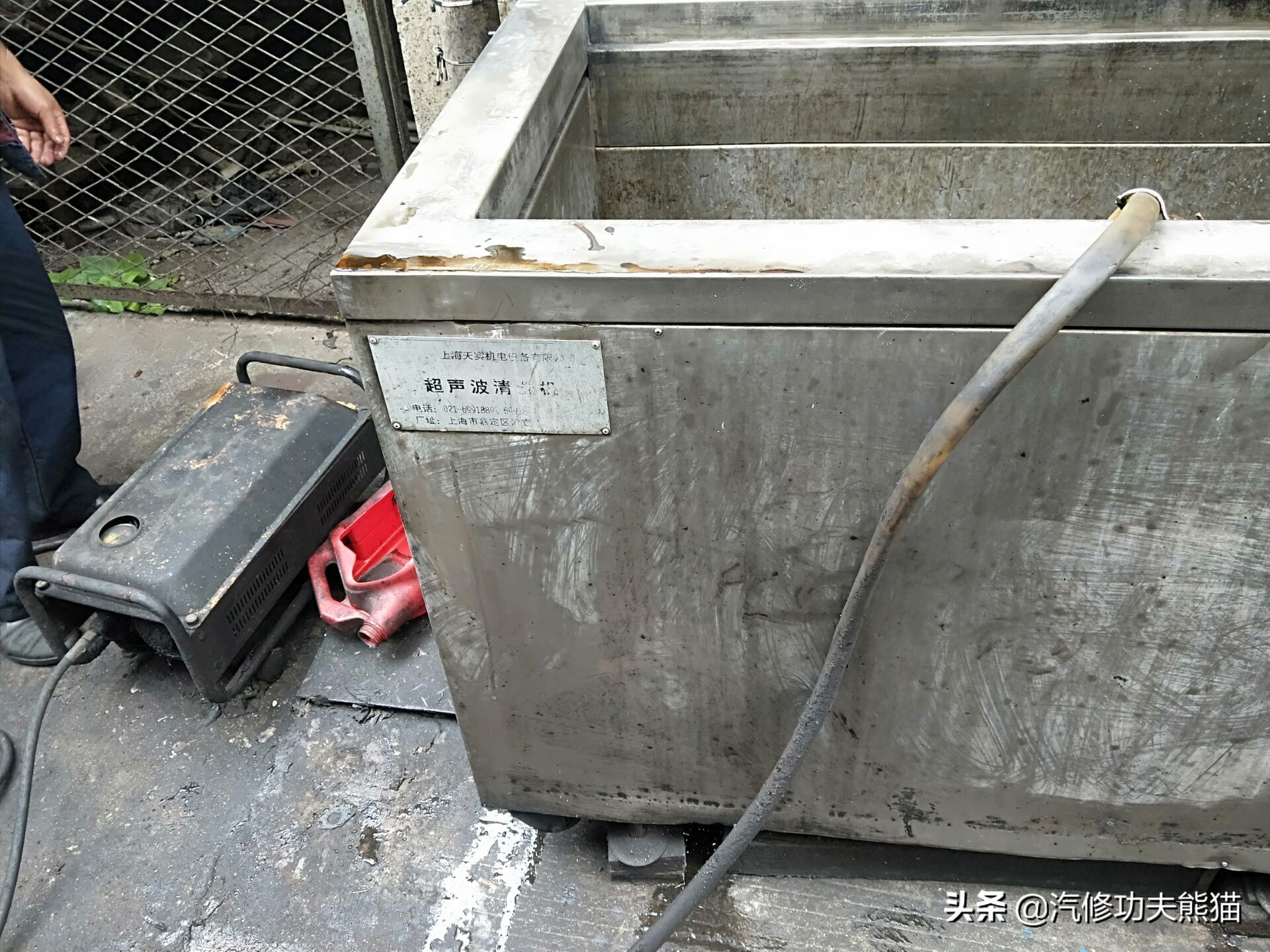 07年奥迪a6轻微烧机油怎么解决,奥迪2007款a6烧机油的原因