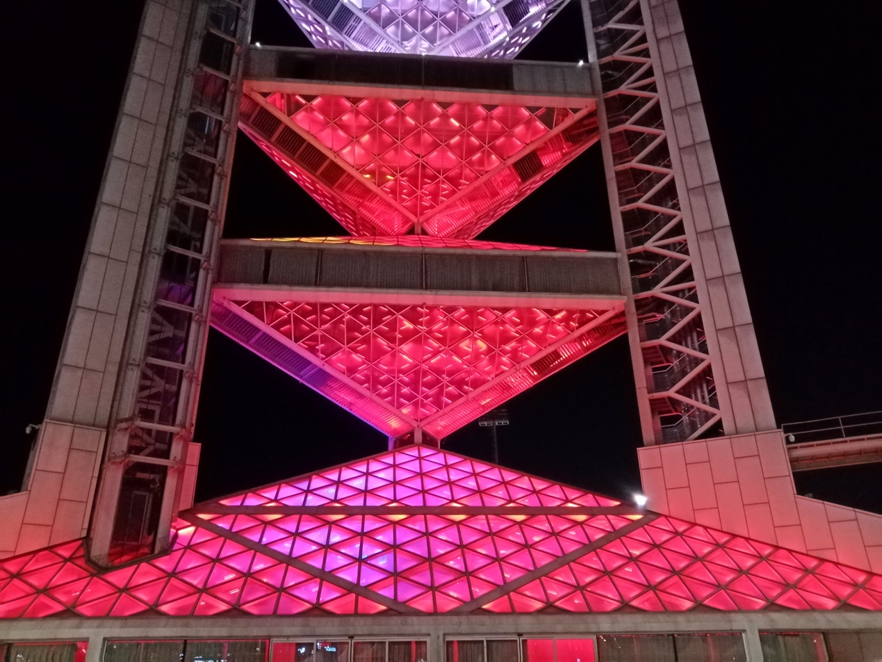 百元荣耀最高性价比手机,全屏幕手机百元