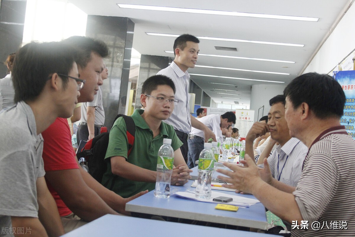 16到24岁青年失业率高的原因,怎么理解16至24岁失业率那么高