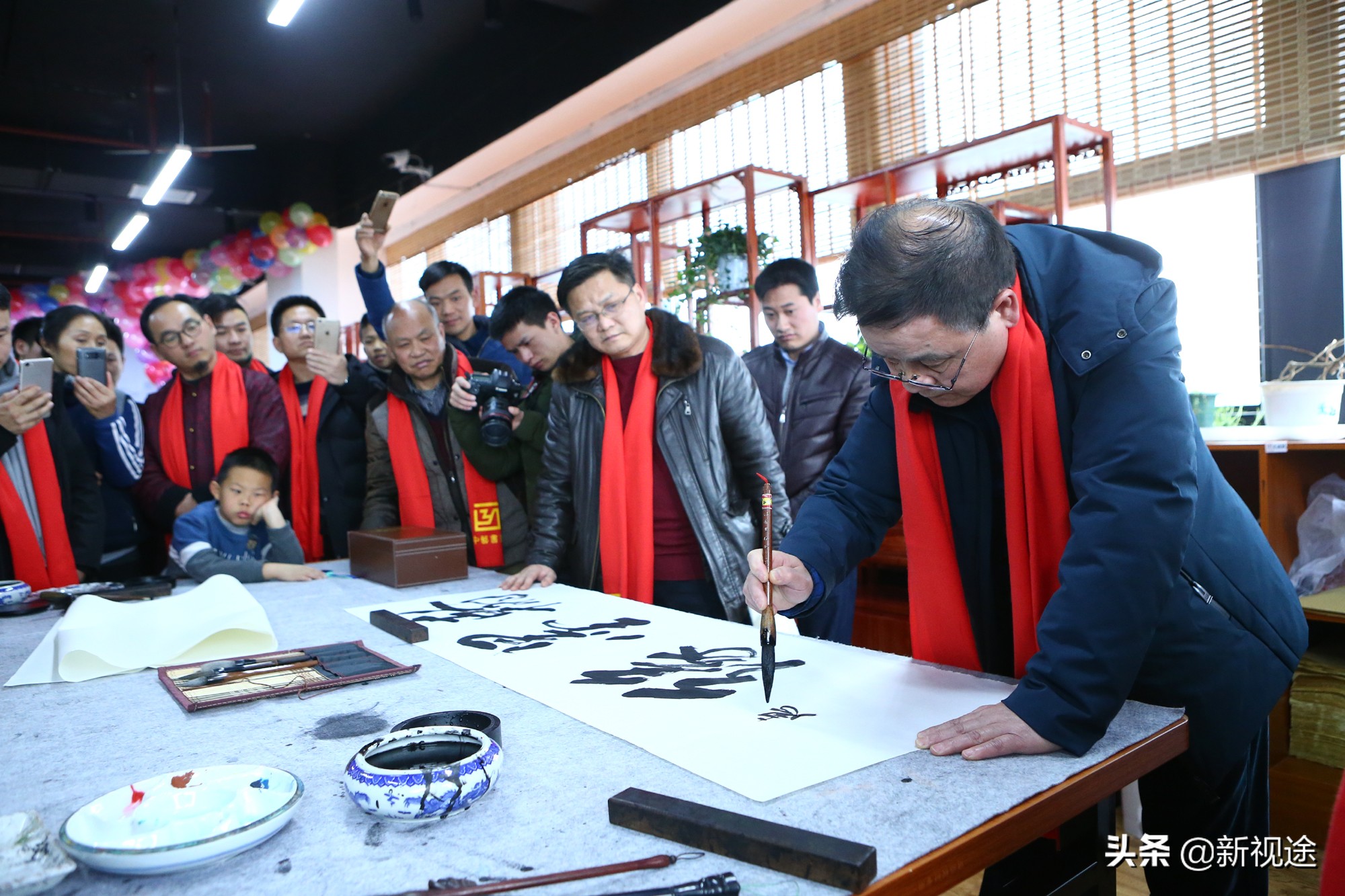 经过十几年的蜕变与磨炼,贵阳中艺书画学校