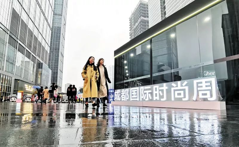 一周全球新闻大事件,一周内国内外大事件