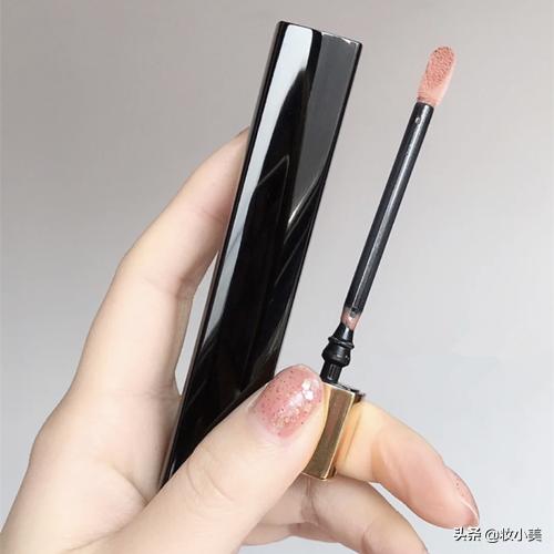 黄皮真的不要用奶油橘的口红,黄皮口红必买色999哑光和丝绒