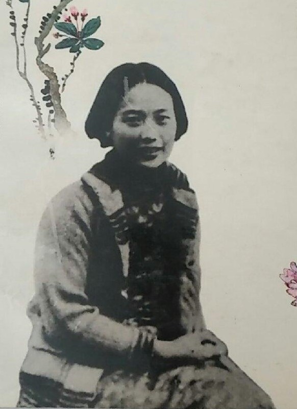 被丈夫背叛后果断选择离婚,被老公怀疑出轨后自暴自弃