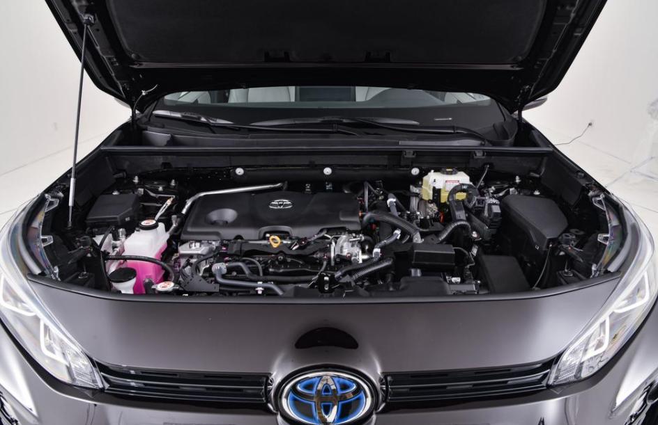 混动皓影和混动威兰达哪个省油,丰田锋兰达和现代威飒哪个省油