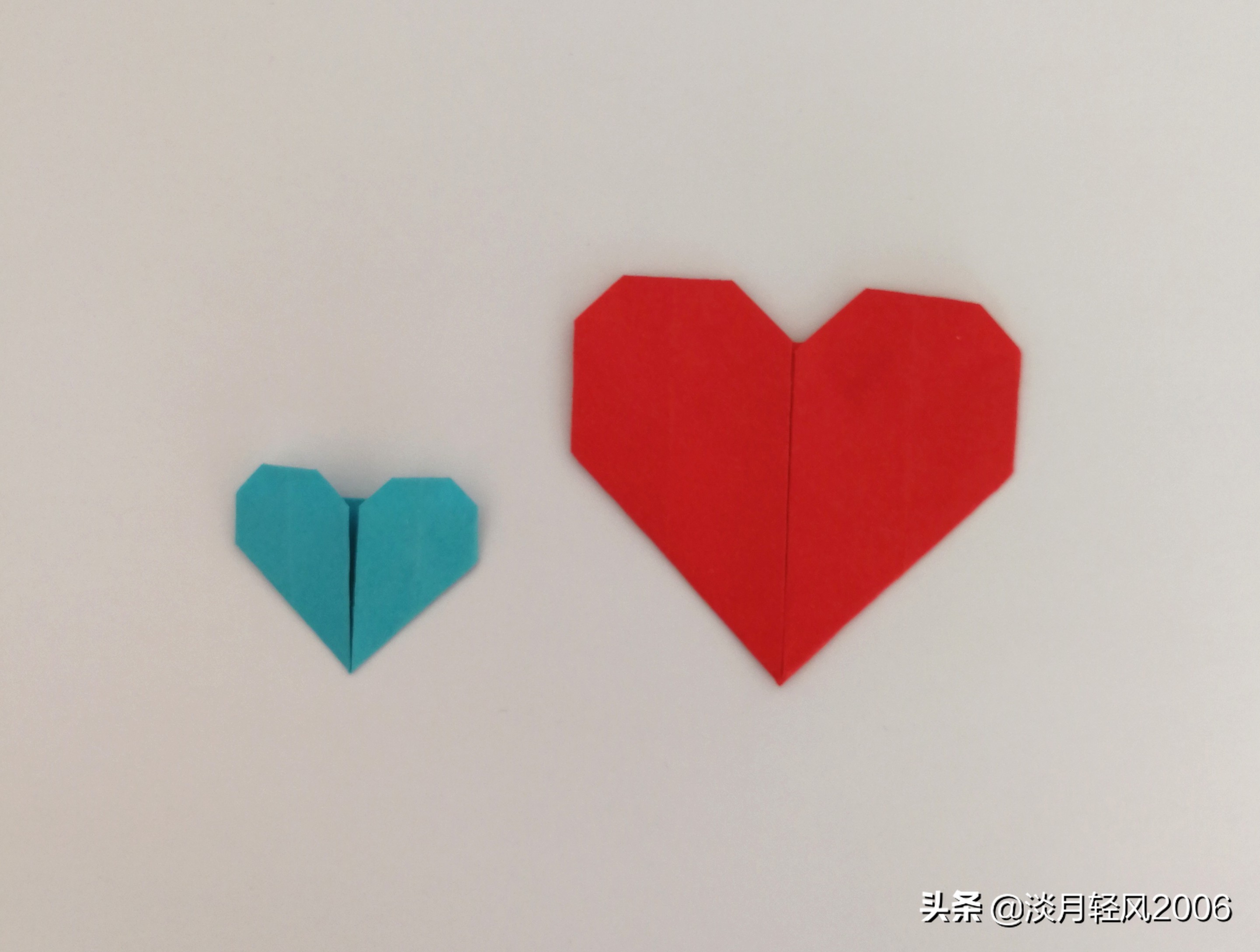 怎么用一张纸一剪刀剪很多个爱心,立体爱心怎么折简单只用一张纸