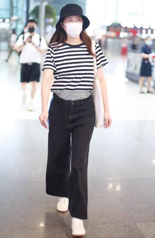 曾黎穿显胖的裤子,曾黎穿搭牛仔风格