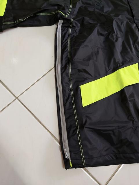 开箱体验，全新雨衣SOLSR-5运动型两件式骑行雨衣