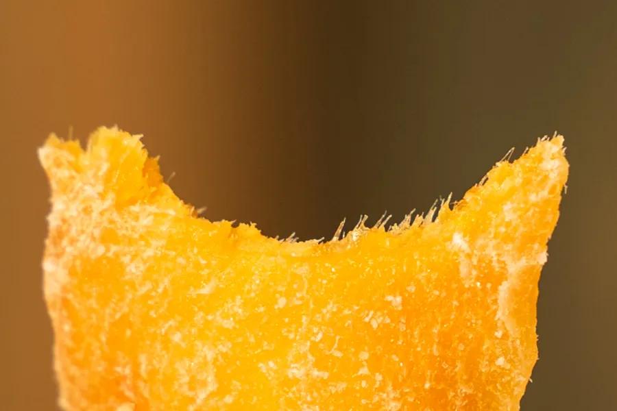 在李佳琪直播间买零食，是个划算的选择吗？