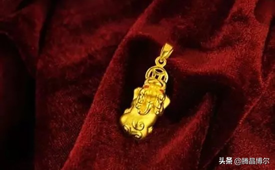 买黄金首饰买一口价还是克数金好,18k黄金制品的含金量为70%正确吗