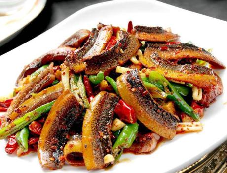 黄鳝清洗如何保留血,黄鳝怎么去腥去黏液