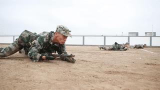 八一快闪赛罕区,八一军人风采视频