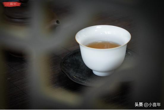 普洱茶烟味后期转化会消散吗,普洱茶有烟味正常吗