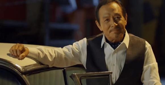 张震爸爸年轻的时候照片 (香港演员张震他爸)