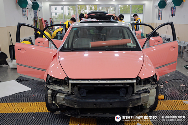 汽车美容技术怎么学,汽车美容培训班学费