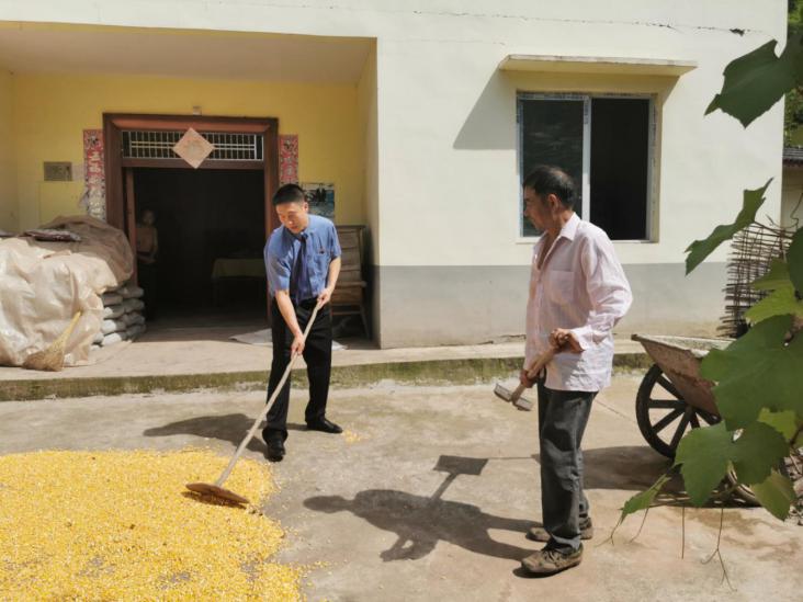 【新时代嘉检人】江小东:扶贫一线的新郎官